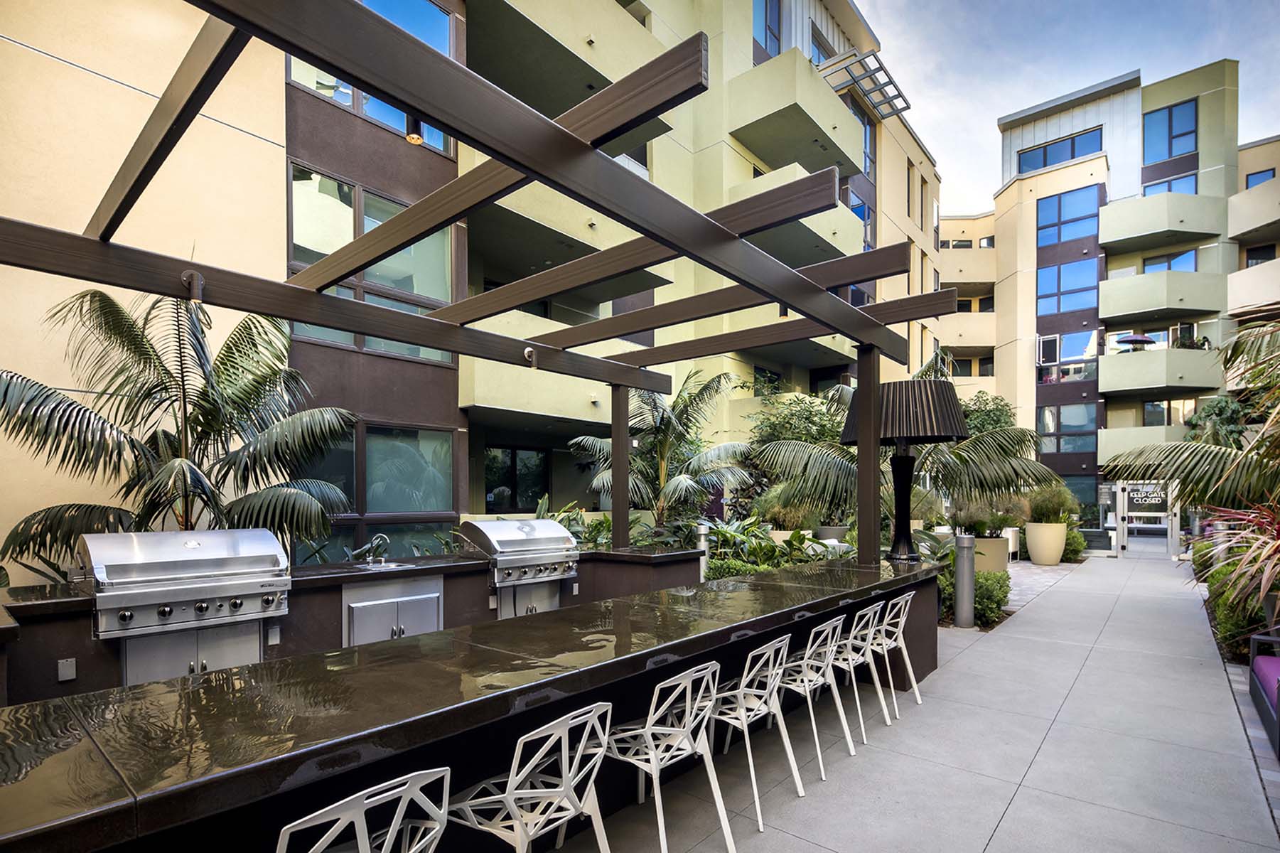 Metropolis | Orange County, CA Apartments | Gallery